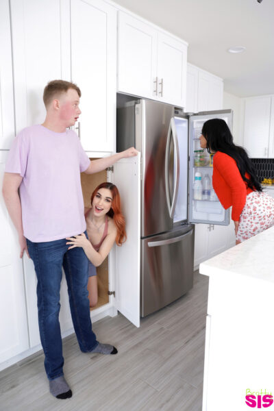 Bratty Sis Delilah Day, Jennifer White Image #7