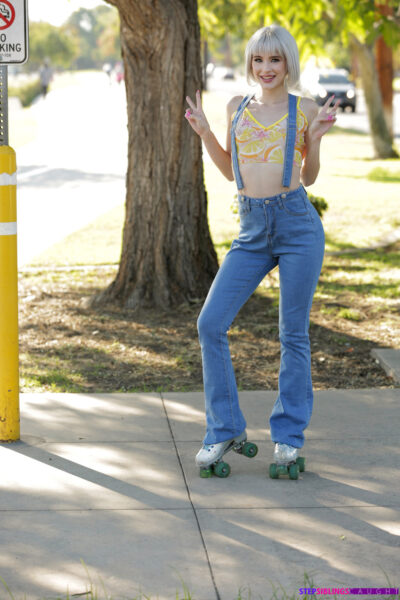 Platinum blonde teen Jessie Saint gets stripped and boned by her stepbro Image #15