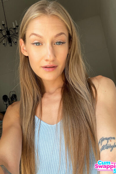 Pretty babes Tiffany Tatum & Ohana Petite share a big dick & swap cum Image #19