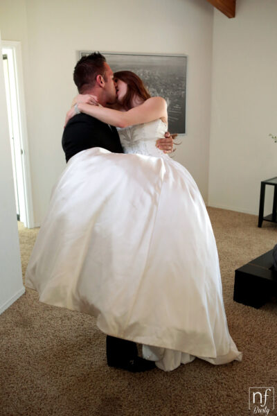 Bride with big fake tits Veronica Vain gets her trimmed pussy nailed deep Image #5